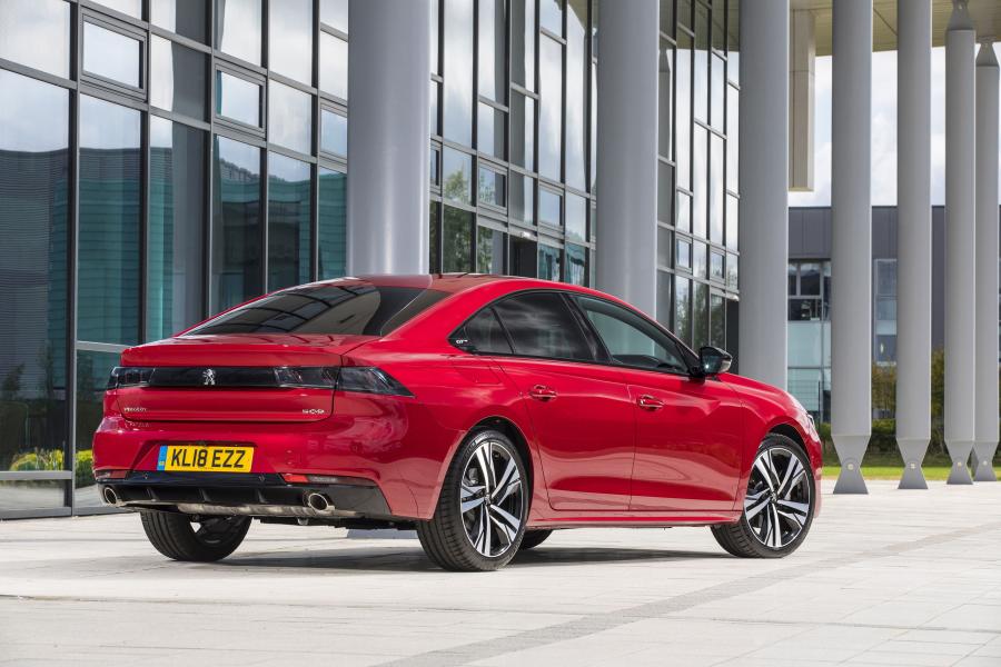  Peugeot 508 GT 2018 года  (UK) (фото 30 из 33)